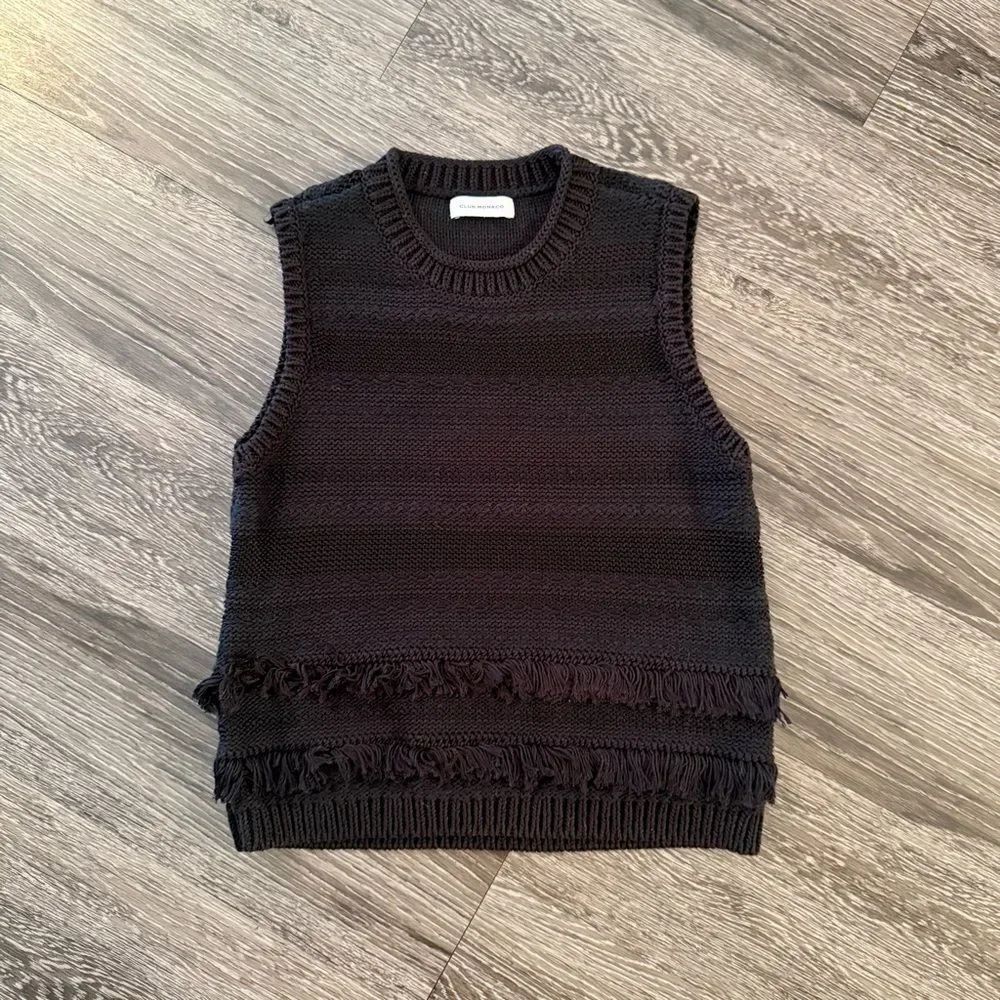 Club Monaco Fringe Trim Sleeveless Sweater Top